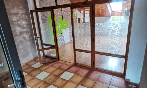 *PRENÁJOM* obchodný priestor v Hlohovci