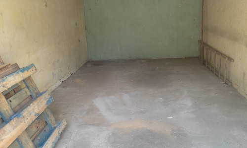 Ponúkame na predaj garáž v Trnave