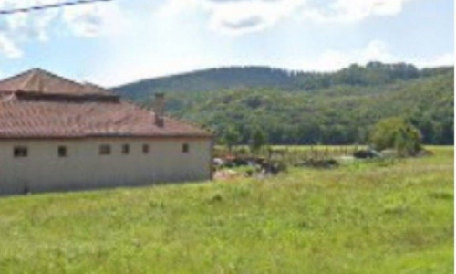 Na predaj stavebný pozemok v Maďarsku v obci Bózsva, 30 km od Košíc.