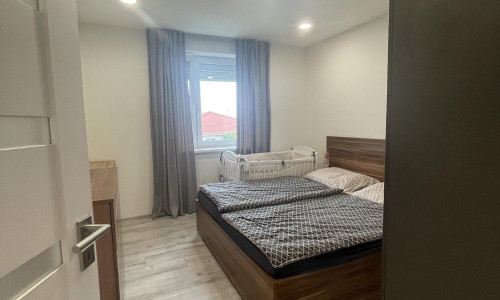 Predaj - 3 izbový byt v obci Vrakúň