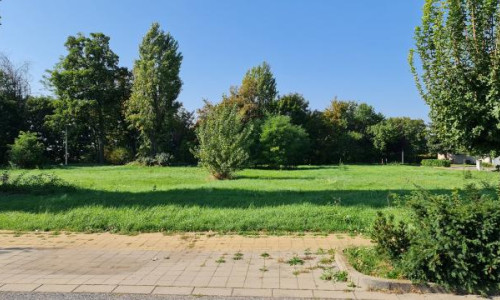 Na predaj stavebný pozemok  TT - Modranka LUX