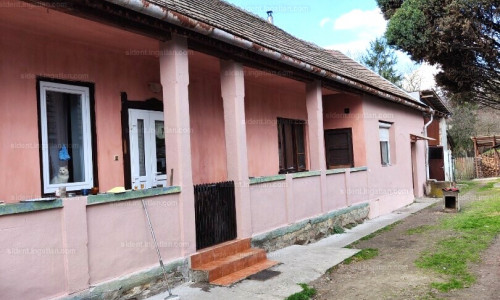 Na predaj rodinný dom v Maďarsku, obec Telkibánya.