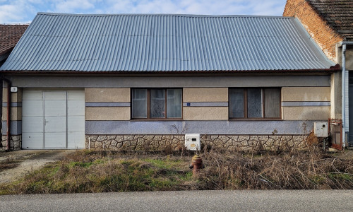 Na predaj pozemok v obci Radošovce okr. Trnava