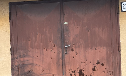 Na predaj garáž v Holíči na ulici Športová