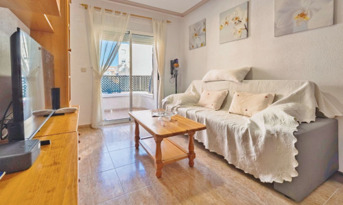 Apartmán 3+kk s bazénom Torrevieja-La Mata, Španielsko