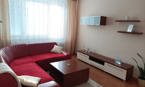 PRENÁJOM 2izb., V blízkosti OC Galéria 