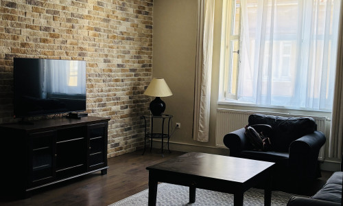 L&P | Prenájom luxusného 3-izbového bytu – Staré Mesto