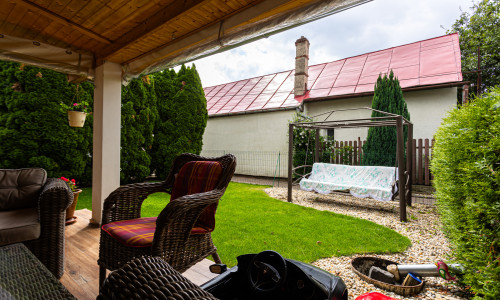 4-izbový,dvojpodlažný rodinný dom s 2 veľkými garážami, 164 m², blízko centra Košíc.