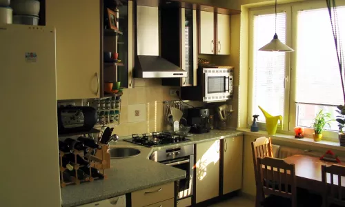 1 i byt Košice - Juh, Jantárova ul., kompl. rek., lodžia