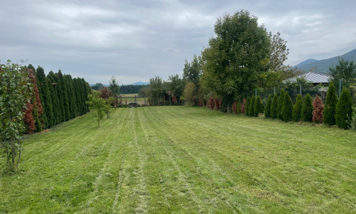 Výhľad na Karpaty-pozemok vhodný na výstavbu RD v Trstíne