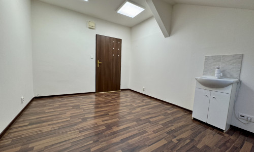 Na prenájom priestor 12 m2, Mäsiarská ul., Košice-Staré Mesto