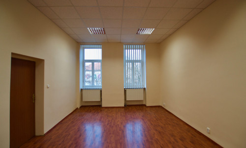 Na prenájom kancelárske priestory 70 m2, Moyzesová ul.