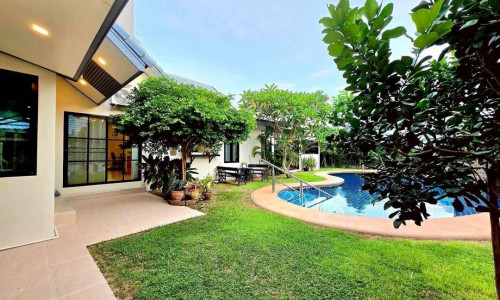 5 izbová vila s bazénom v Thajsku-Pattaya-jazero Map Prachan