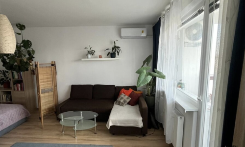 Veľký 1-izb. byt s klímou a balkónom na prenájom | DÚBRAVKA