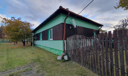 PREDAJ: rodinný dom s garážou Poprad Veľká s pozemkom 815 m2