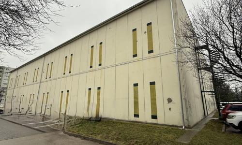 Na predaj garáž v parkovacom dome v Trnave na Družbe