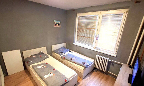 Na predaj 3iz. byt s balkónom v Seredi na Garbiarskej ulici