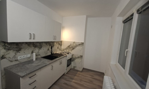 Prenájom 2 izbový byt Brezno