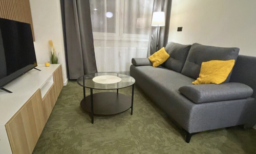 NA PRENÁJOM, 2-izb. byt v centre mesta, Krivá ul.