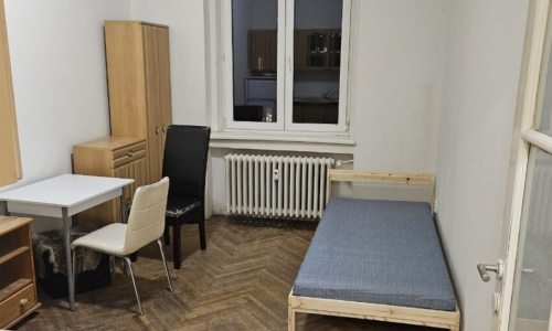 NA PRENÁJOM - Garsonka v centre mesta.