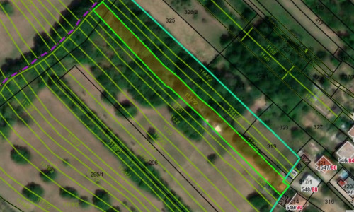 Na predaj pozemok v obci Smolenická Nová Ves