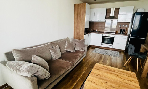 PRENÁJOM moderný 3izb.byt na TERASE