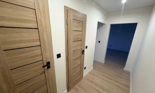 Moderný 2-izbový byt po kompletnej rekonštrukcii – výborná lokalita, Michalovce, ul. J. Murgaša