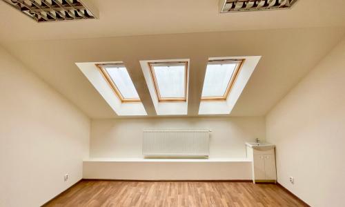Prenájom kancelárie 16 m² – Moyzesova, Košice