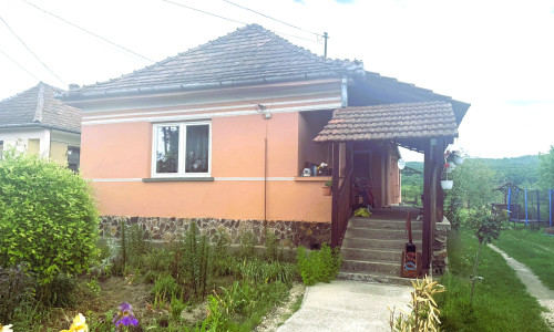 Na predaj rodinný dom v krásnom prostredí Füzérkajata..
