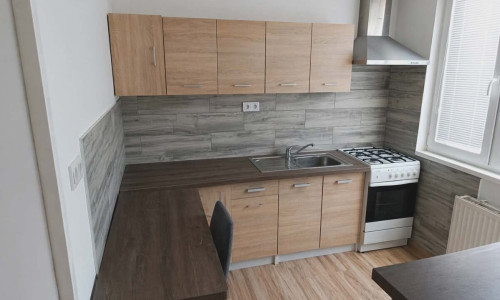 1 izbový byt Košice - Sídlisko Ťahanovce, Berlínska, rekonštrukcia, lodžia