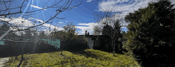 Pozemok s chatami na predaj | HRUBÉ LUKY, STUPAVA