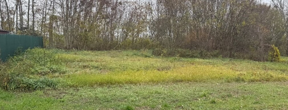 Na predaj pozemok vhodný na výstavbu RD v obci Dolný Chotár