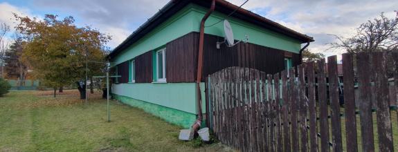 PREDAJ: rodinný dom s garážou Poprad Veľká s pozemkom 815 m2