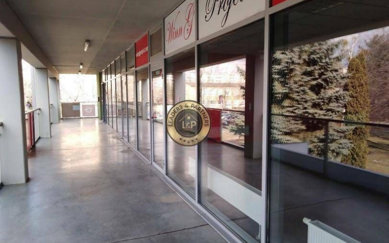 Prenájom obchodných priestorov, KOŠICE-ZÁPAD, ZUZKIN PARK, 420 m2