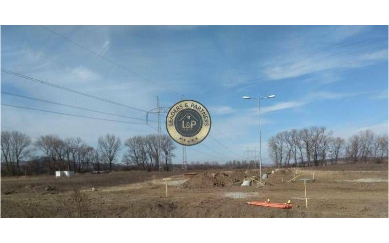 Pozemok na komerčnú výstavbu Košice - Okolie, Nová Polhora