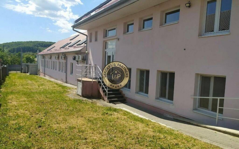 Na predaj logisticko priemyselný areál  / sklad Prešov - Malý Šariš