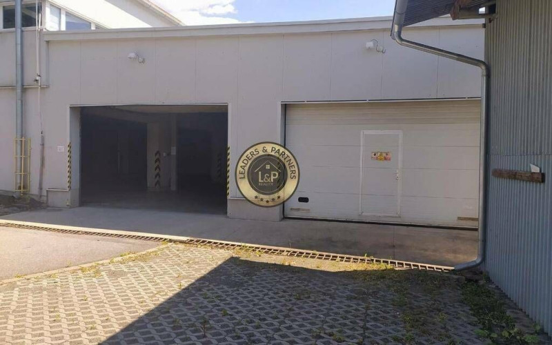 Na predaj logisticko priemyselný areál  / sklad Prešov - Malý Šariš