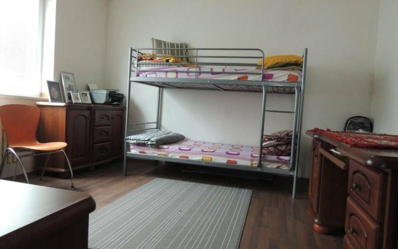 **NA PREDAJ RODINNÝ DOM V OBCI BRUNOVCE 800m2 POZEMOK**