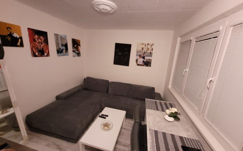 1.izb.byt-RUŽÍNSKA ul,zrekonštruovaný, 23m2