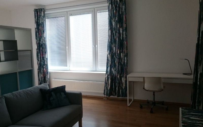 PRENÁJOM PRIESRANNÉHO 1izb+kk BYTU S PREDZÁHRADKOU NA MRAZIARENSKEJ ul.