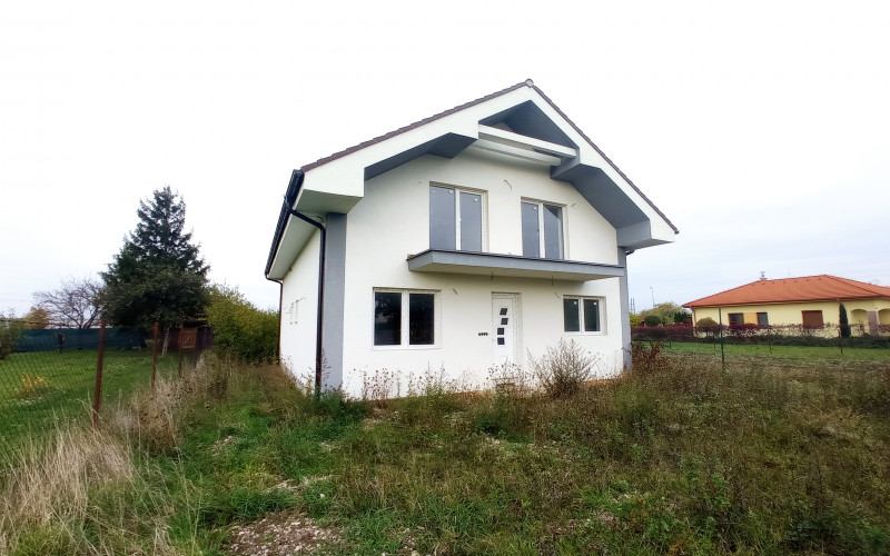 *NOVÁ CENA* Rodinný dom Horná Streda