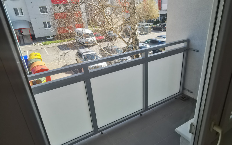 PREDAJ 2 izbový byt v štádiu holobyt, Vrbové