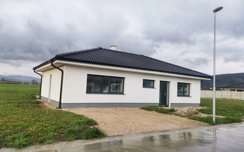 NA PREDAJ 5 izbový rod. dom novostavba s 1000m2 pozemkom!