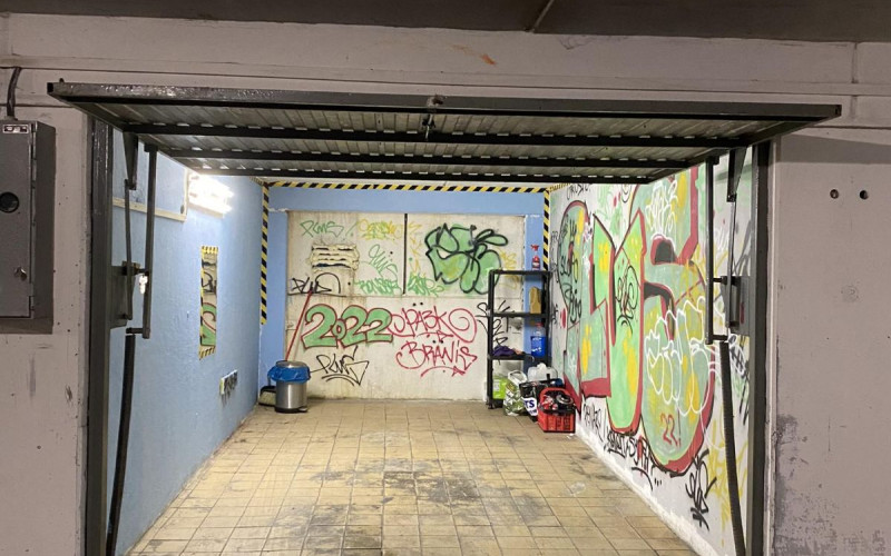 Na predaj garáž v parkovacom dome v TT na Družbe