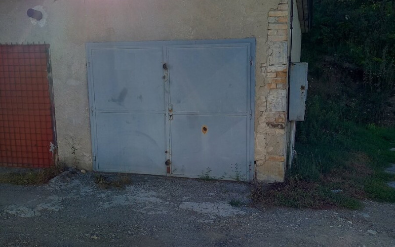 Garáž  Košice - Myslava, Trieda KVP (AquaReina)) bez elektriny, pozemok v OV