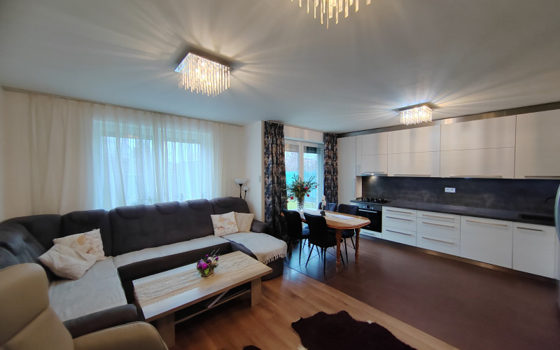 Pekný 5 izbový rodinný dom v Chorvátskom Grobe