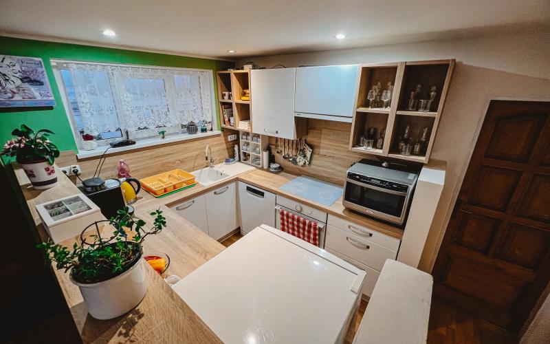 Priestranný viacgeneračný rodinný dom Košice-Košická Nová Ves.