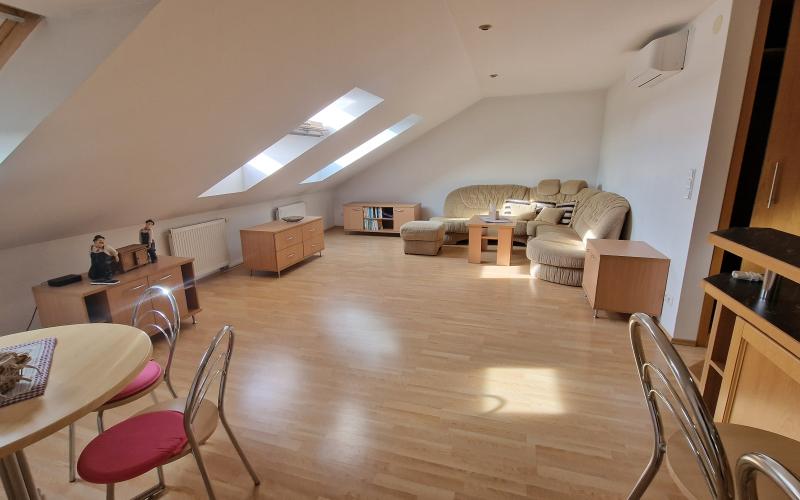 *NA PRENÁJOM* 2 izbový byt v srdci Piešťan - Teplická ulica