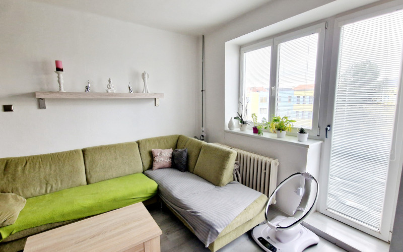 *NA PREDAJ* zrekonštruovaný 1,5 izbový byt Trenčianska/ Nové Mesto nad Váhom