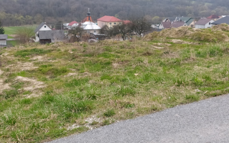 Predám pozemok  - Nižný Orlík